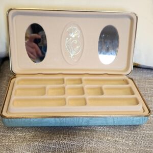 Vintage jewelry case, travel case